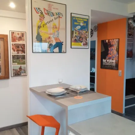 L'appt Du Vieux Qui Ne Voulait Pas Feter Son Anniversaire Sedan